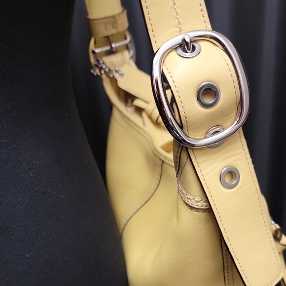 Coach Vintage Bleecker Bucket Canary Yellow Shoulder Bag - Picture 2 of 11